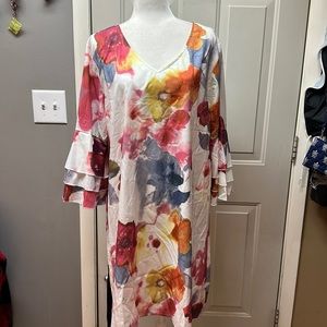 🎉HP🎉NWT floral dress, size xxl